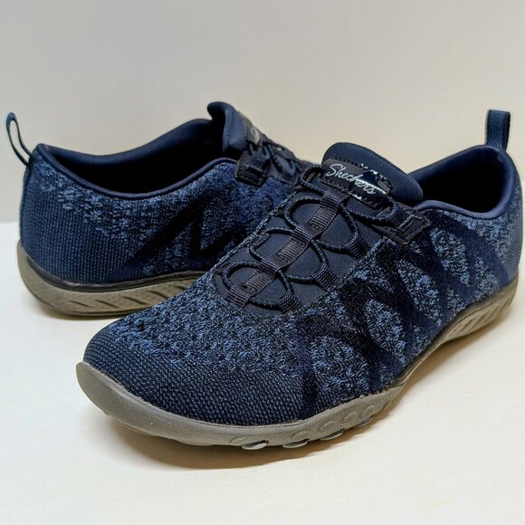 Skechers® Relaxed Fit Breathe Easy Infi-Knity Slip On Sneakers in Navy - Picture 4 of 16